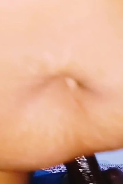 Мачеха трахает большой хуй пасынка