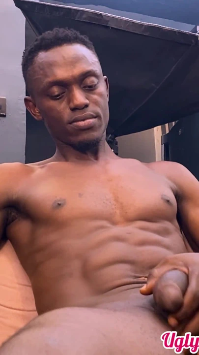 Mastürbasyon Yaparken Yeni Karımı Sikiyorum