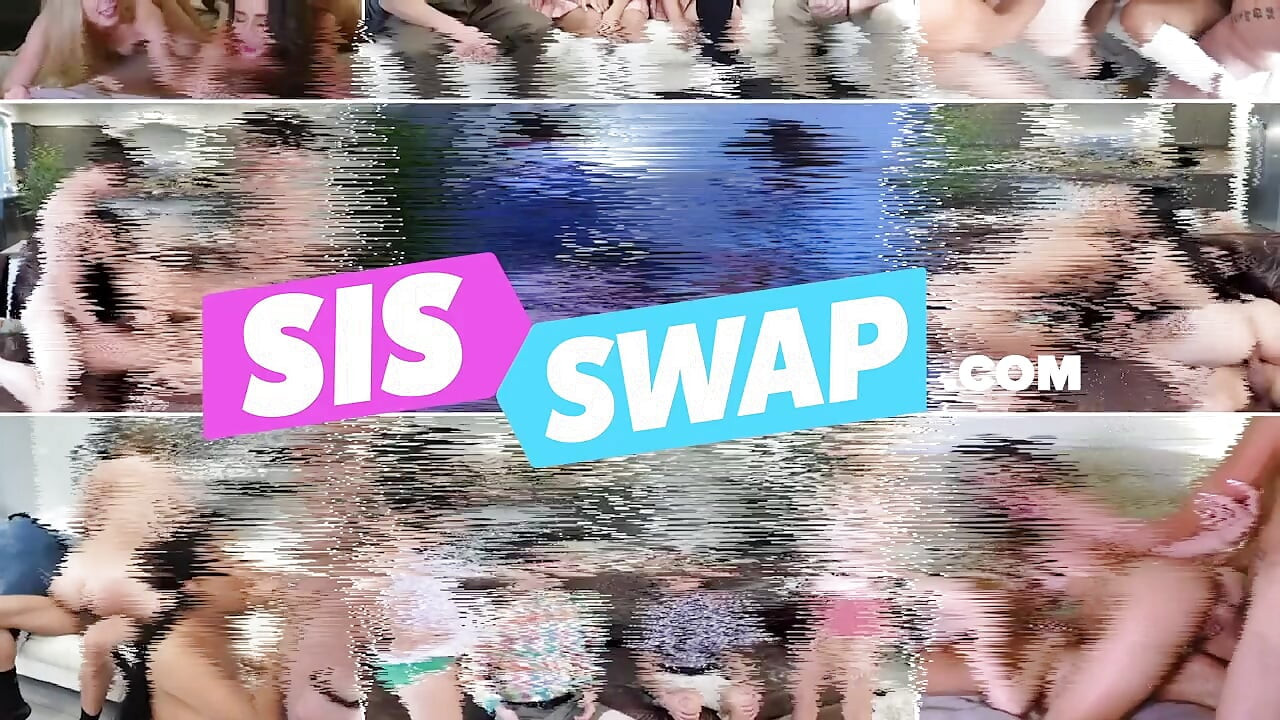 Azgın sarışın sınıfta mastürbasyon yaparken yakalandı