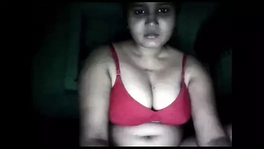 Üvey kız kardeşim sekste tantaly bebeğimden daha iyi olduğunu söylüyor