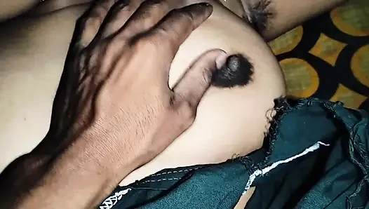 Hintli çiftle seks
