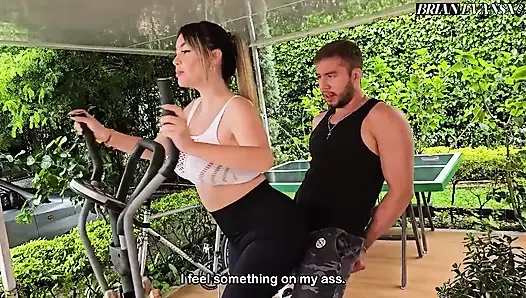 Alumna Rubia Tetona Tatiana Alvarez Se Folla Al Entrenador Fitness Brian Evansx