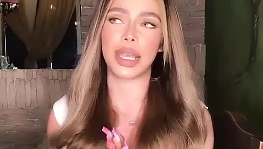 Sandy gomez lELA Star chapina meto pene en boca