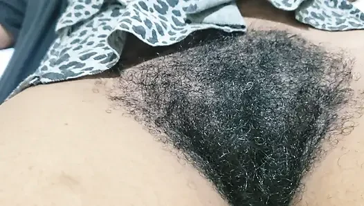Kıllı amcıklı ve seksi özgüvenli güzel olgun kadın