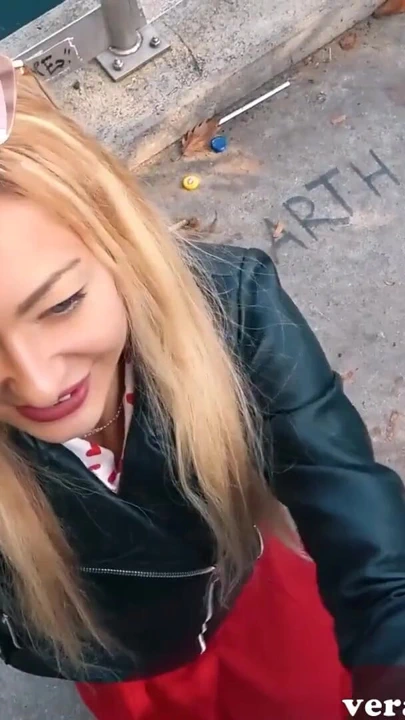 Çarpıcı an "Alman fahişe sıska milf karşılamak kullanıcı için erocom tarih pov"