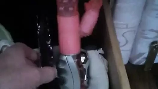 Karısının külot çekmeceleri ve gizli oyuncaklar