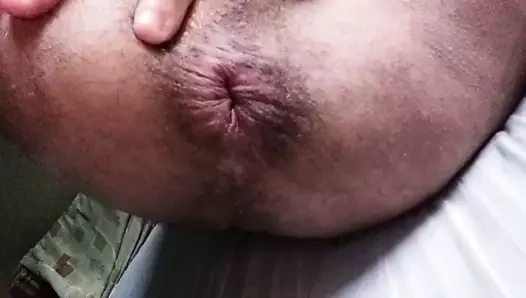 Geniş göt deliği mastürbasyonu