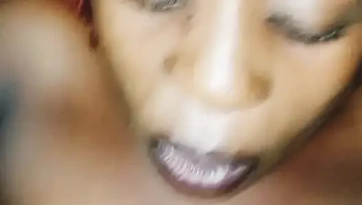 Kaltağım nehir fışkırtıyor ve boşalıyor.