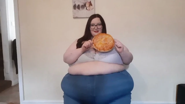 Ssbbw ofis sandalyesinde pizza doldurma