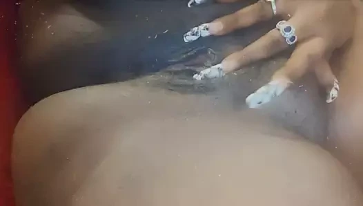 Arzu edilen tutku parmak sikme