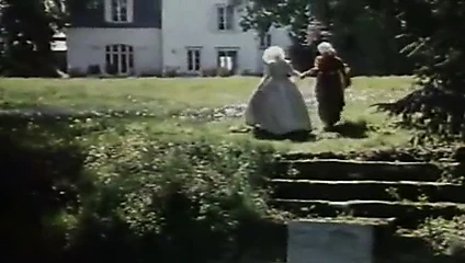 Marilyn JESS in Initiation dune Jeune Marquise - 1987