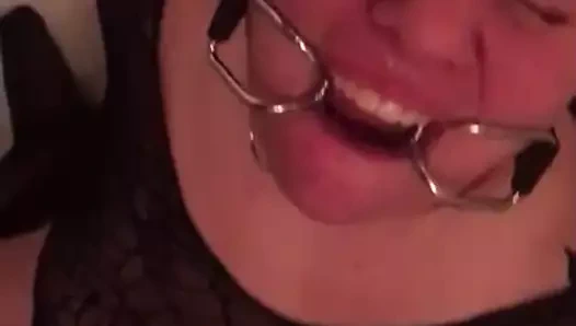 Sidikli sürtük Emily bölüm 2