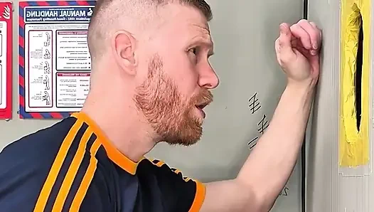 Duvar deliği ve dölleme itapapixxl koca sikli üvey baba kızıl esnafı doğurtuyor