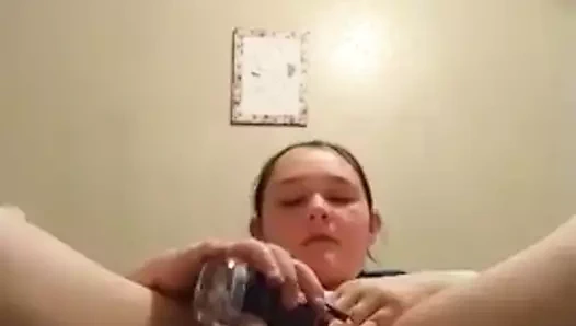 Büyük memeli sürtük 9 inçlik oyuncak alıyor