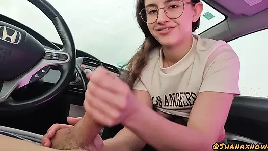 Yağmur fırtınası sırasında 4k oral seks