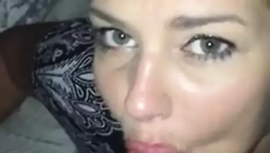 kız veren kafa ve alır Cum içinde ağız