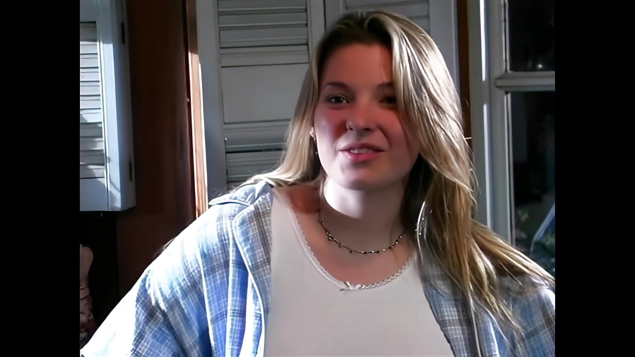Sunnie Daye: İlk Kez Büyük Bir Olgun Horoz Denemek İstiyorum