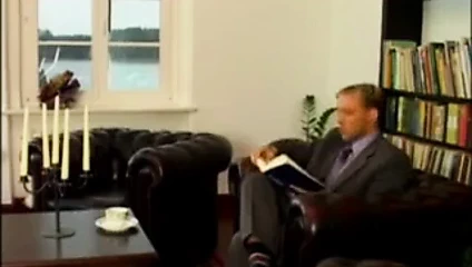 Nmln, eğer o sik emerken yakalandıysa, o zaman üvey babayı becermeli!