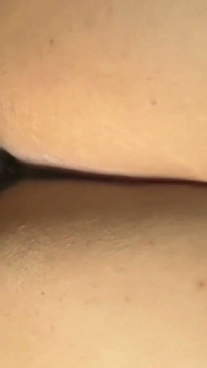 Üvey annem çok azgındı, ben iki kez amının içine gelene kadar binmeye devam etti | Klip 1