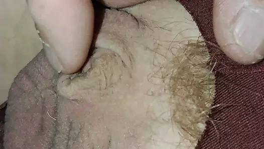 Klitoris gibi minik horoz yumuşak bir yük squirts