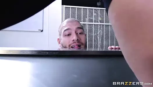 Brazzers - kirli milf ava addams şef sikikleri