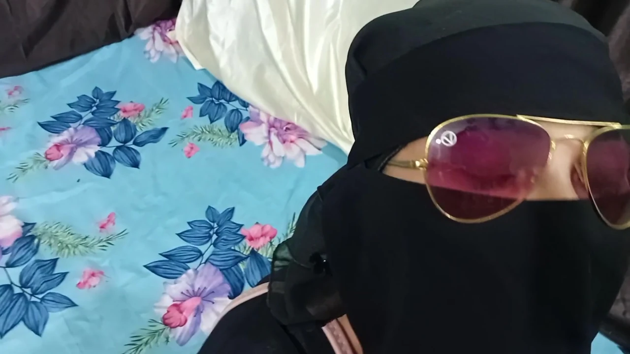 मुस्लिम कॉलेज गर्लफ्रेंड चुदाई करने के लिए मुझसे मिलने आई