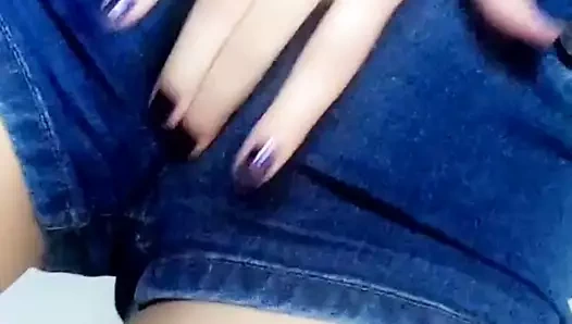 Tease: Tight Short Jeans