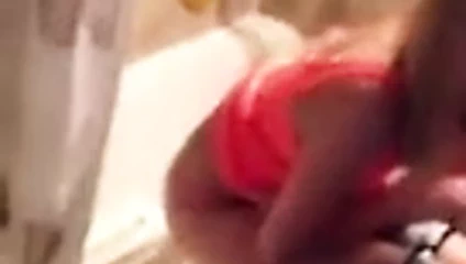 sen bir moronsun, bende aylık var