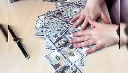 LadyVikki videosu