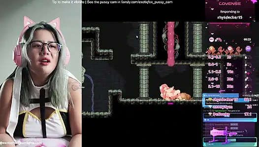 Sert geldi ve ben senkronize hentai orgazmıyla geldim külotunu mahvetti