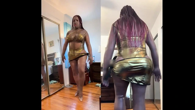 Seksi altın mayolu siyah bebek Danae, soyunuyor, dildosunu sikiyor ve dölünü boşaltıyor