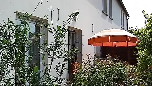 Fransa'dan zenci bebek amcığıyla oyununu izliyor