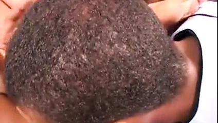 Tracy Mathis ve Angela Devine