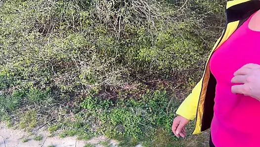 Die Anal-oma im freien!!
