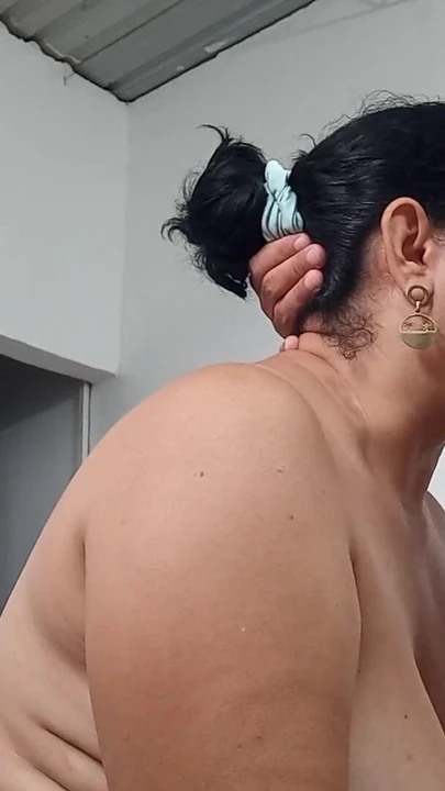 Мощный момент из "Захватывающий минет с глубокой глоткой"