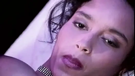 O, cum yemeyi seven Fransa'dan hamile bir bebek