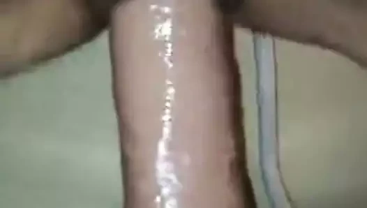 Seksi eş binicilik üzerinde büyük yapay penis