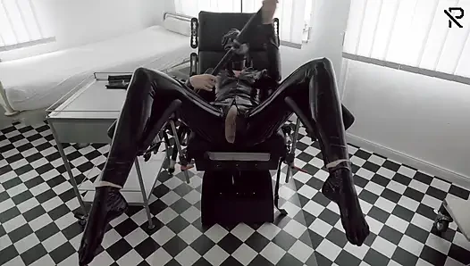 Lastik kliniğinde solo gasmask oyunları bölüm bir