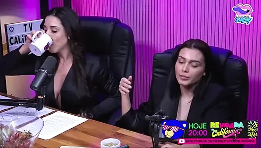 İki ateşli kız edepsizce konuşuyor - bruna carlos ve luciana picchi