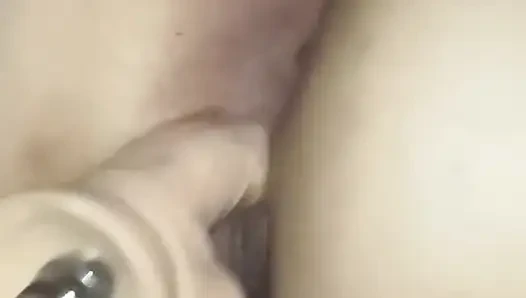7 inçlik bir yarağın tadını çıkarıyor