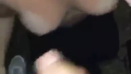 Mi esposa nos atiende