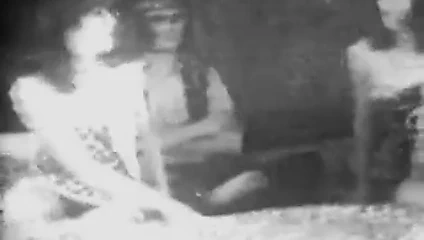 adam sikikleri iki seksi kızlar (1950'ler vintage)