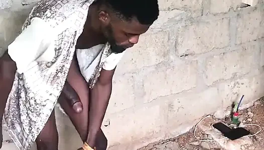 Ben ve erkek arkadaşım binada