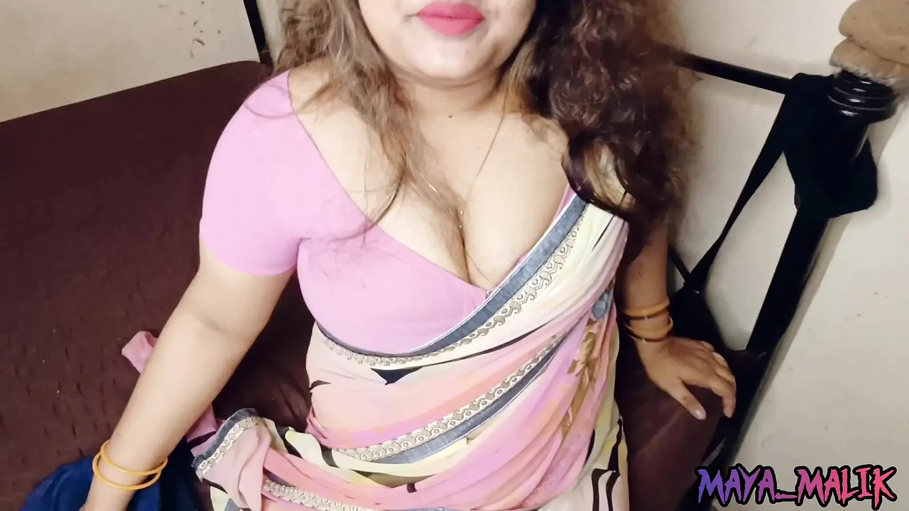 Watch On The Pretext Of Giving My Bra Which Got Wet In The Rain I Fucked My Newly Married Girl (Uncut) - Singapore Special