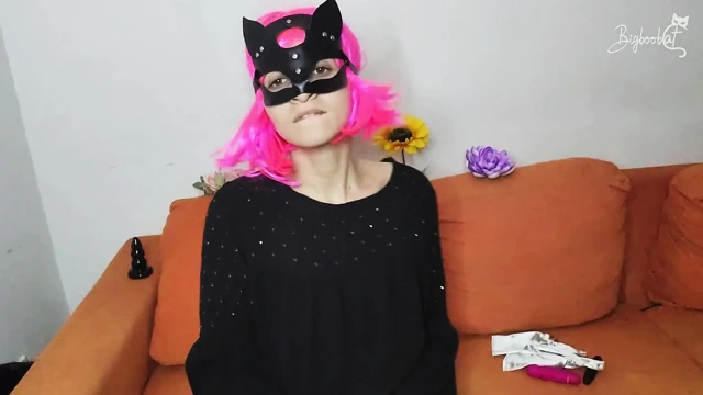 En iyi fantezim: büyük doğal memeler, amcık maskesi ve tek başına orgazm