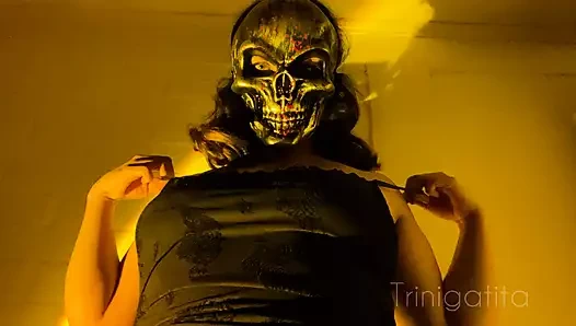 cadılar bayramı göğüsleri