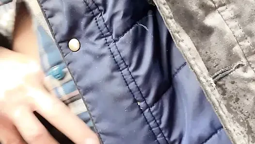 Amcık kayaya işiyor