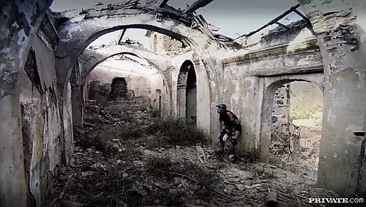 Suzie elmas gets bir yüz sonra veren bir harika oral seks