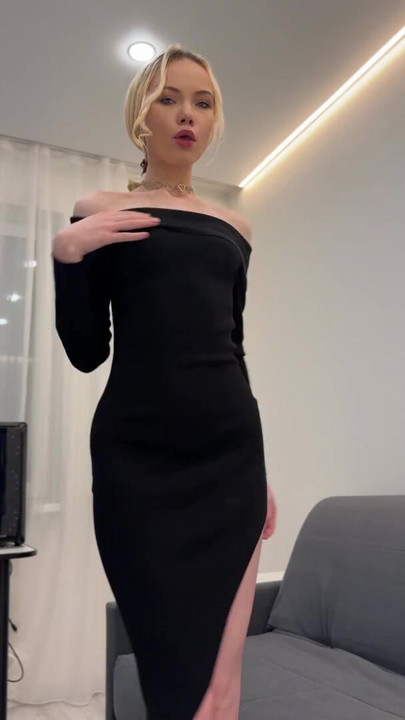 AliceFrost video