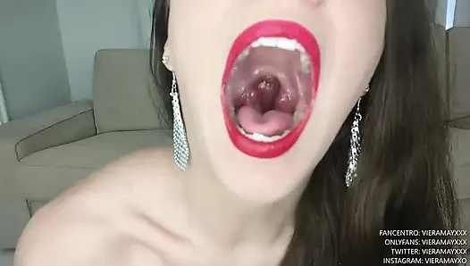 Seksi açık ağız ve boğaz fetişi eğlencesi
